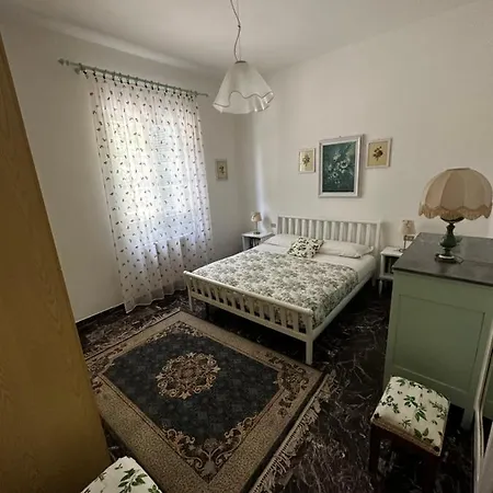 펜션 La Casa Dei Due Aranci 아비솔라 수페리오레