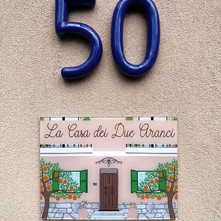 Dom wakacyjny La Casa Dei Due Aranci